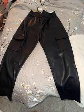 Zara Black Faux Leather Cropped Cargo Pants